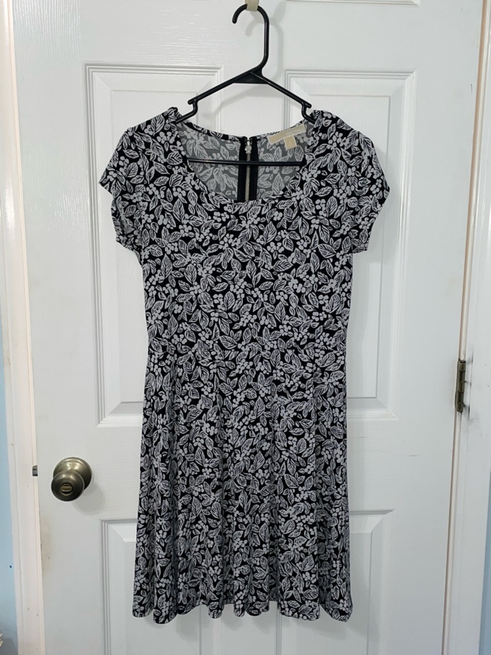 Michael Kors Black and White Leaf-Print Dress